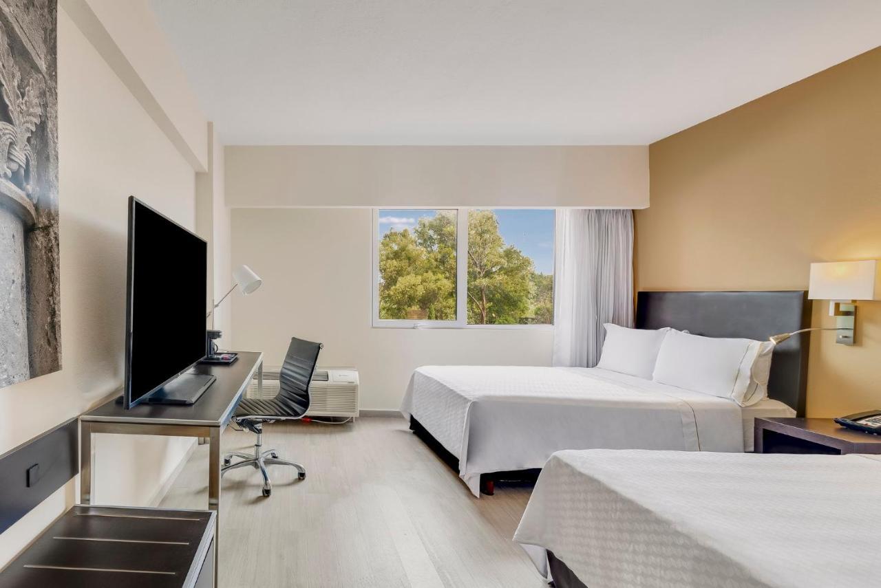 Fiesta Guadalajara Expo Hotel 4*
