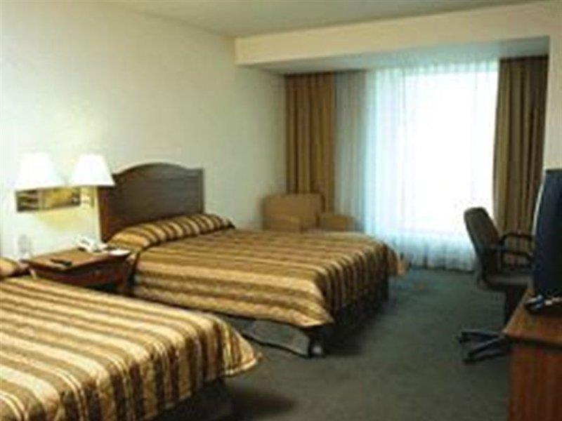 Fiesta Guadalajara Expo Hotel 4*