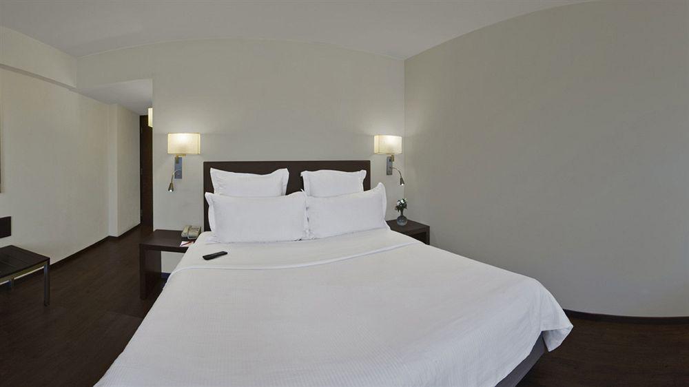 Fiesta Guadalajara Expo Hotel